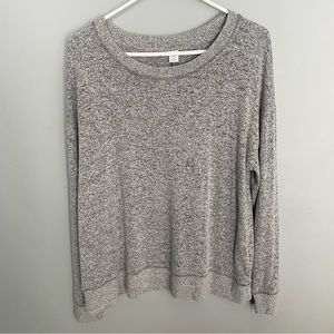 Old Navy Long Sleeve Sweater / Shirt